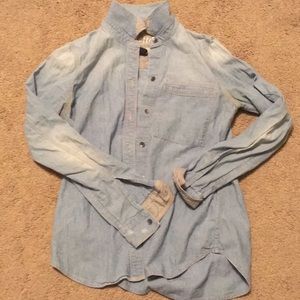 Madewell denim wash button down